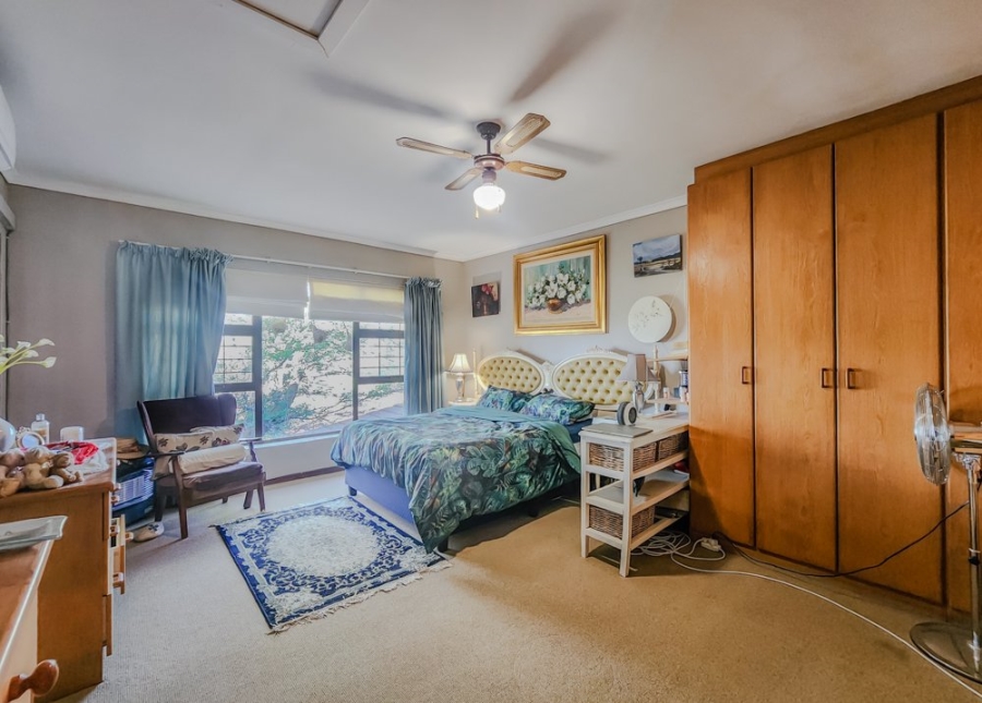 4 Bedroom Property for Sale in Durbanville Western Cape